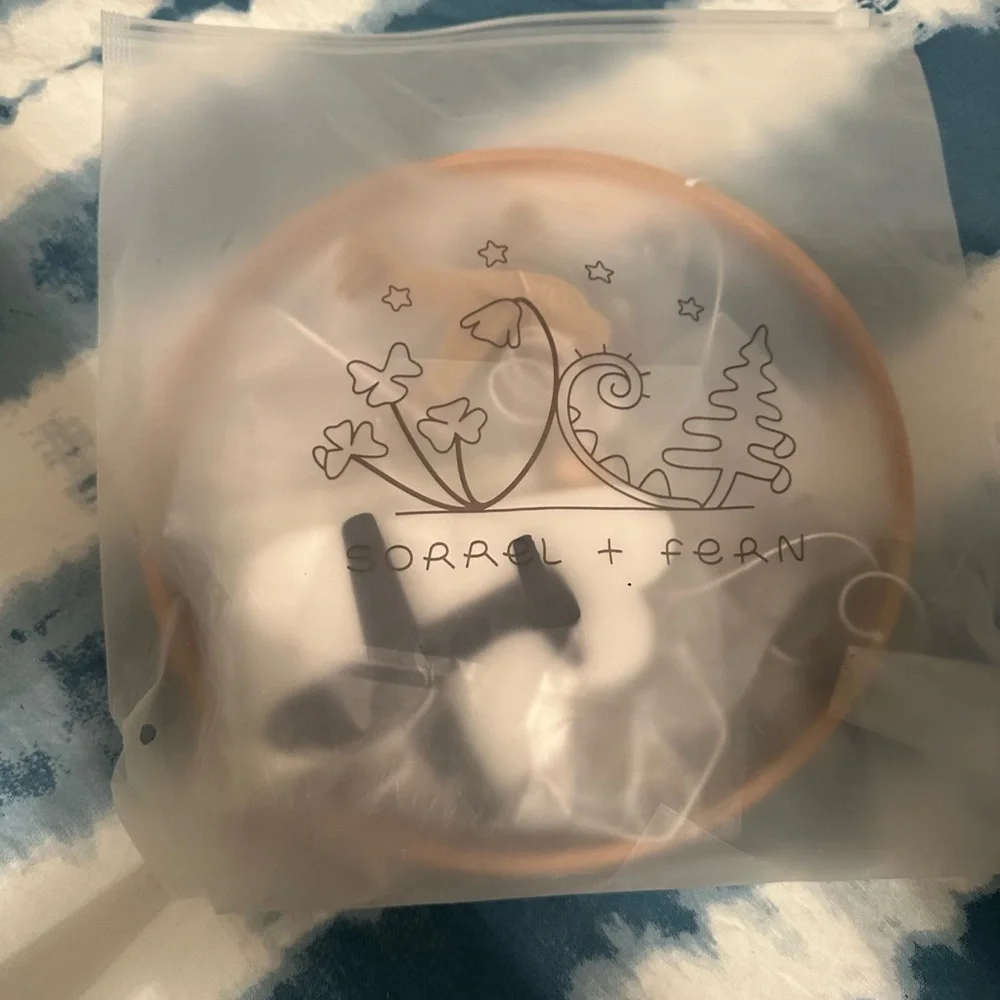 Airplanes in the Cloud Baby Crib Mobile - Nursery Decorations NWT - Picture 3 of 3